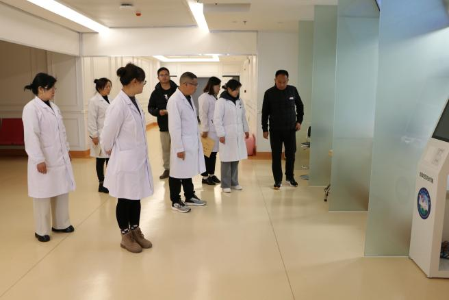 鼓舞干劲再前行，凝心聚力谱新篇——隆阳区妇幼保健院院长朱斌带队深入全院各科室走访