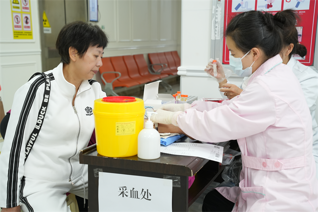 关怀退休职工，共筑健康未来——隆阳区妇幼保健院开展2024年退休职工健康体检工作